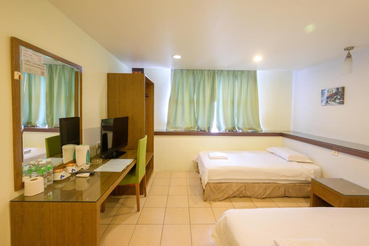 Uptown Hotel Kajang Exterior foto